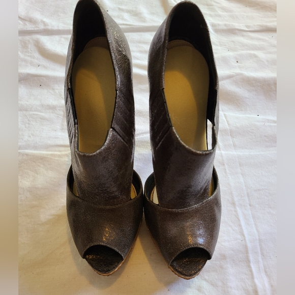 Prada platform open toe shoe size 39 - Picture 2 of 4